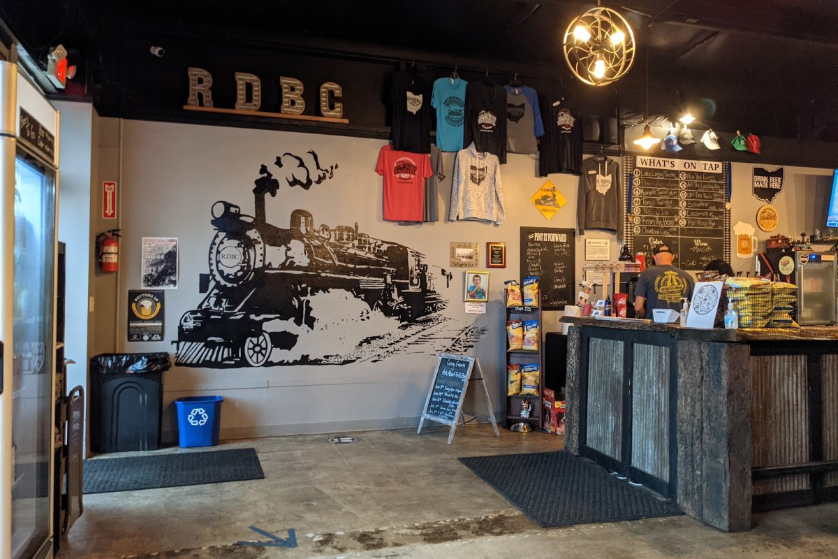 Roundhouse Depot Brewing Company logo