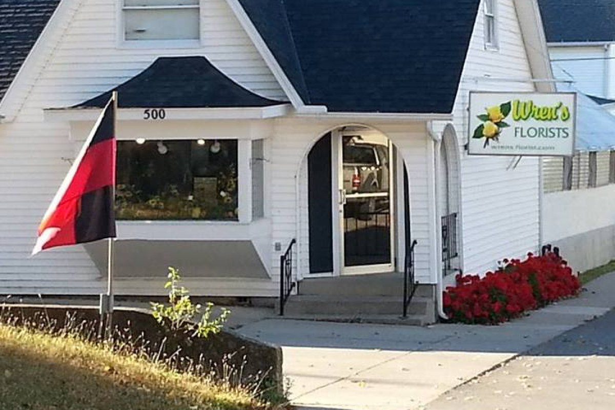 Wren’s Florist & Greenhouse