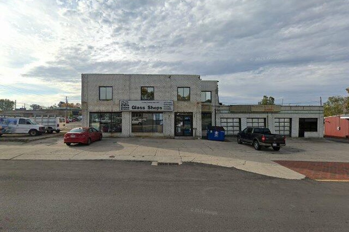 Gates Brothers Logan County Glass Inc